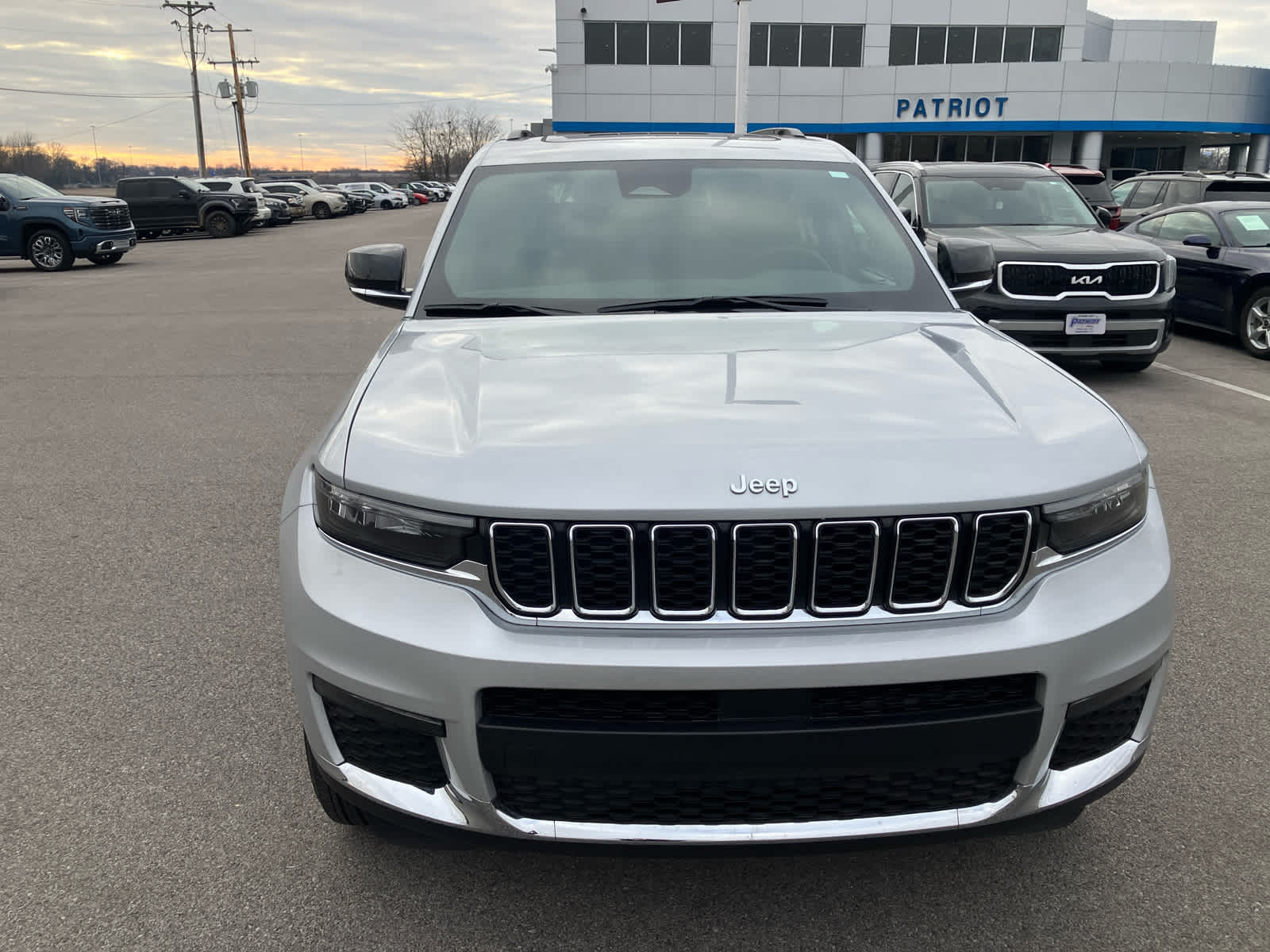 2025 Jeep Grand Cherokee L Limited