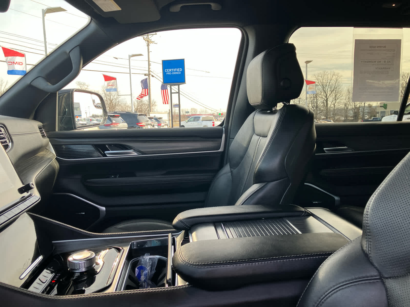 2023 Jeep Wagoneer L Series II