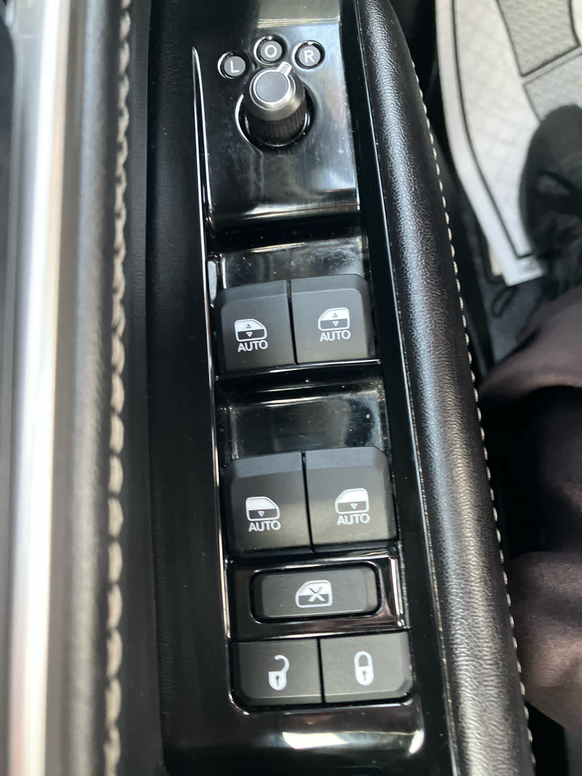 2023 Jeep Wagoneer L Series II