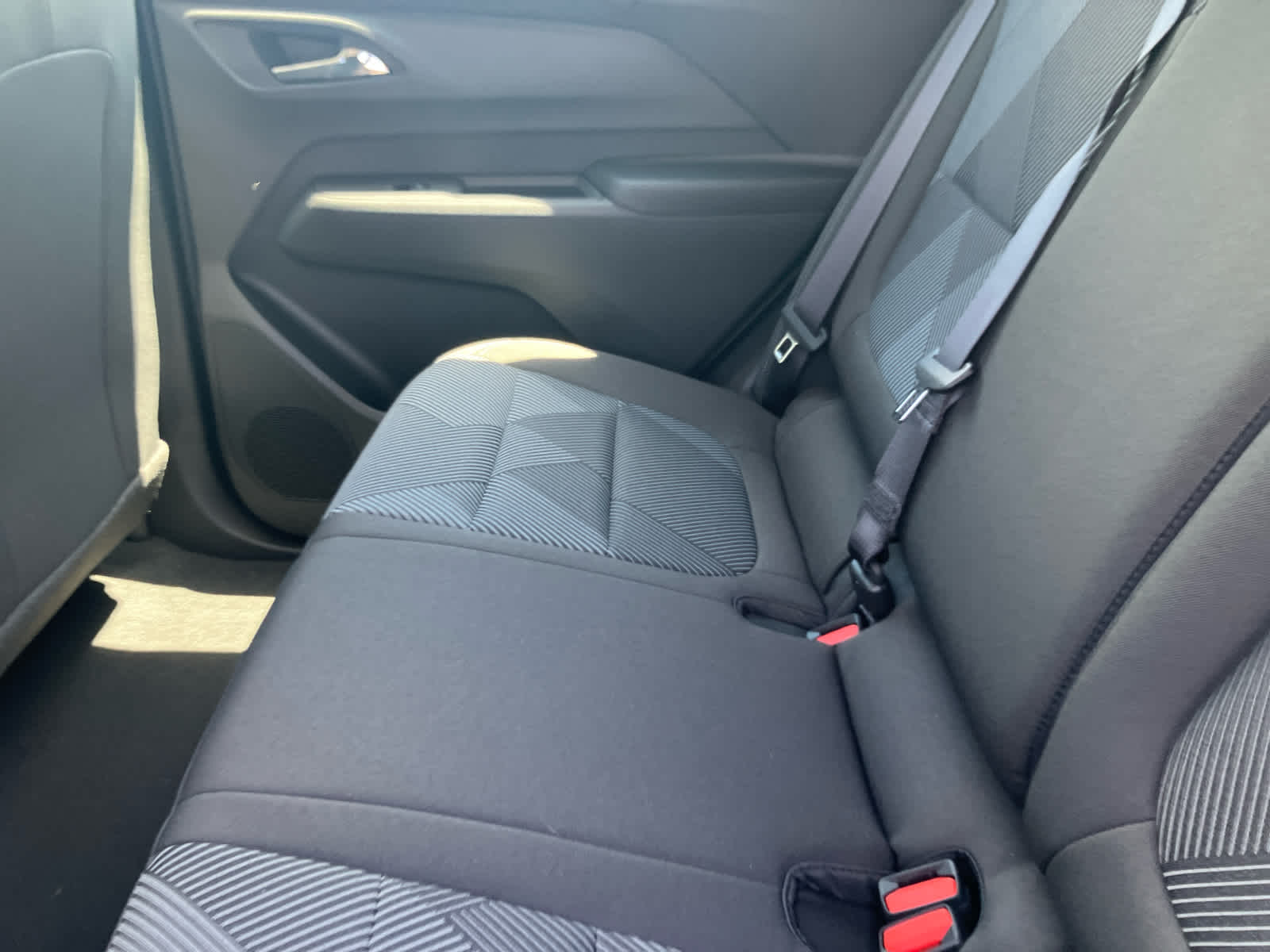 2027 Chevrolet Bolt LT - Photo 29
