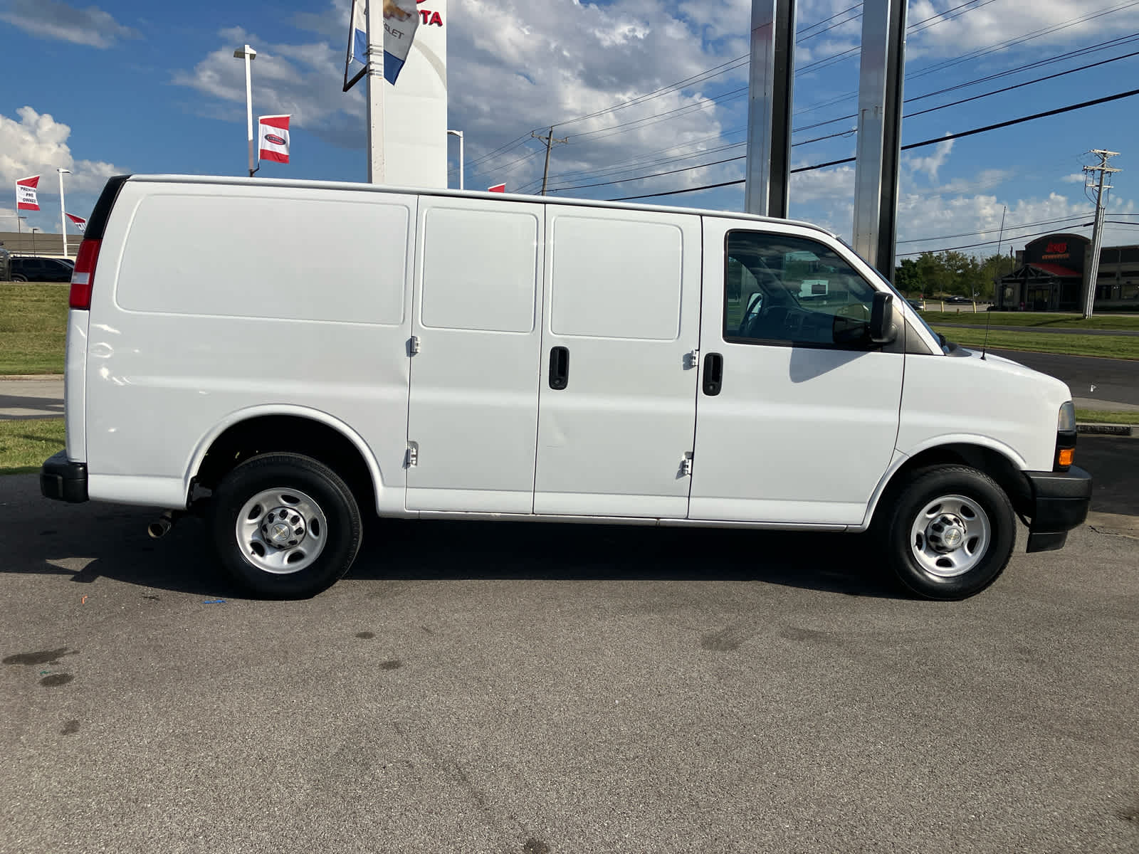 2021 Chevrolet Express Cargo 2500 WT