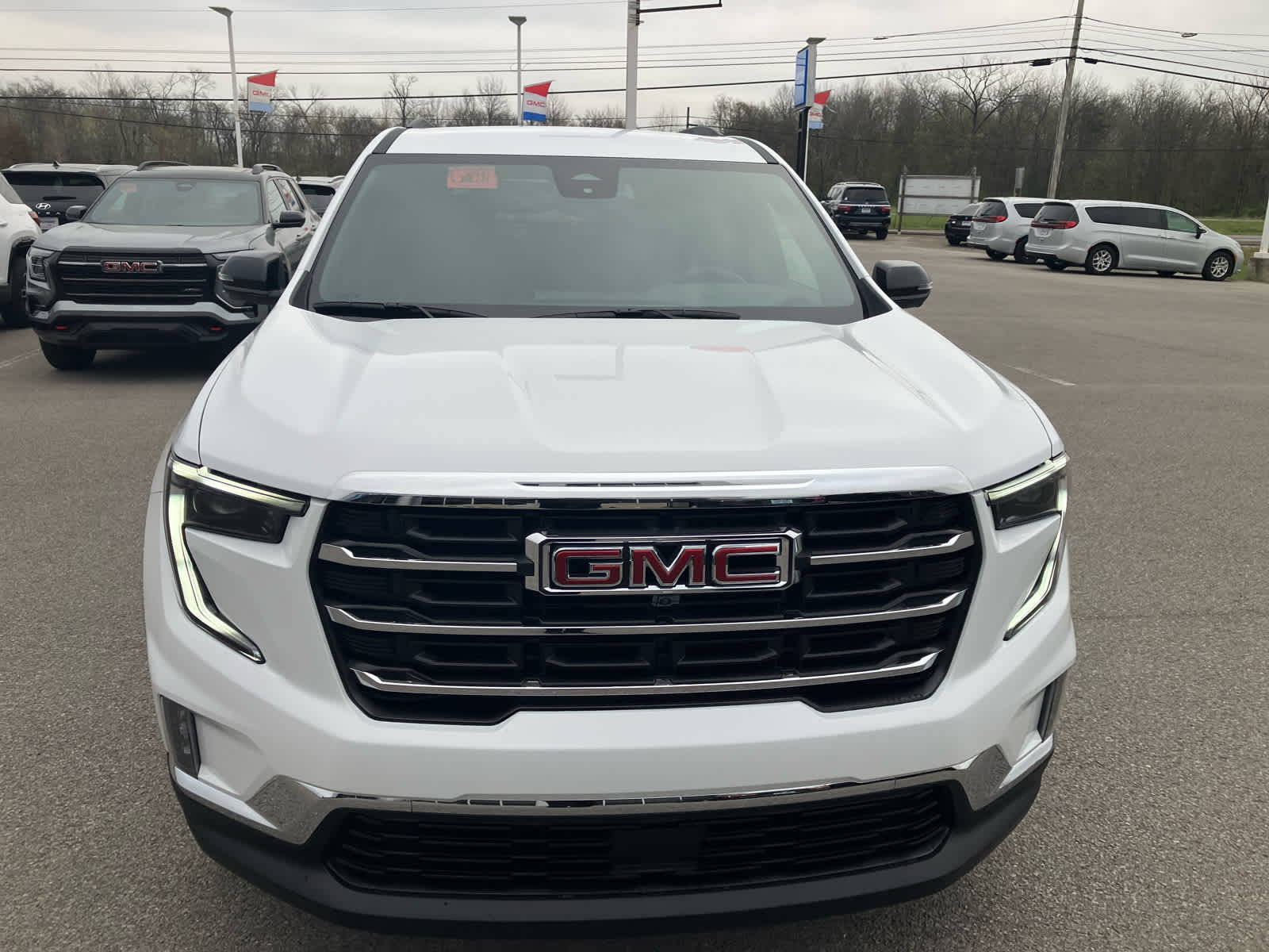 2026 GMC Acadia Elevation