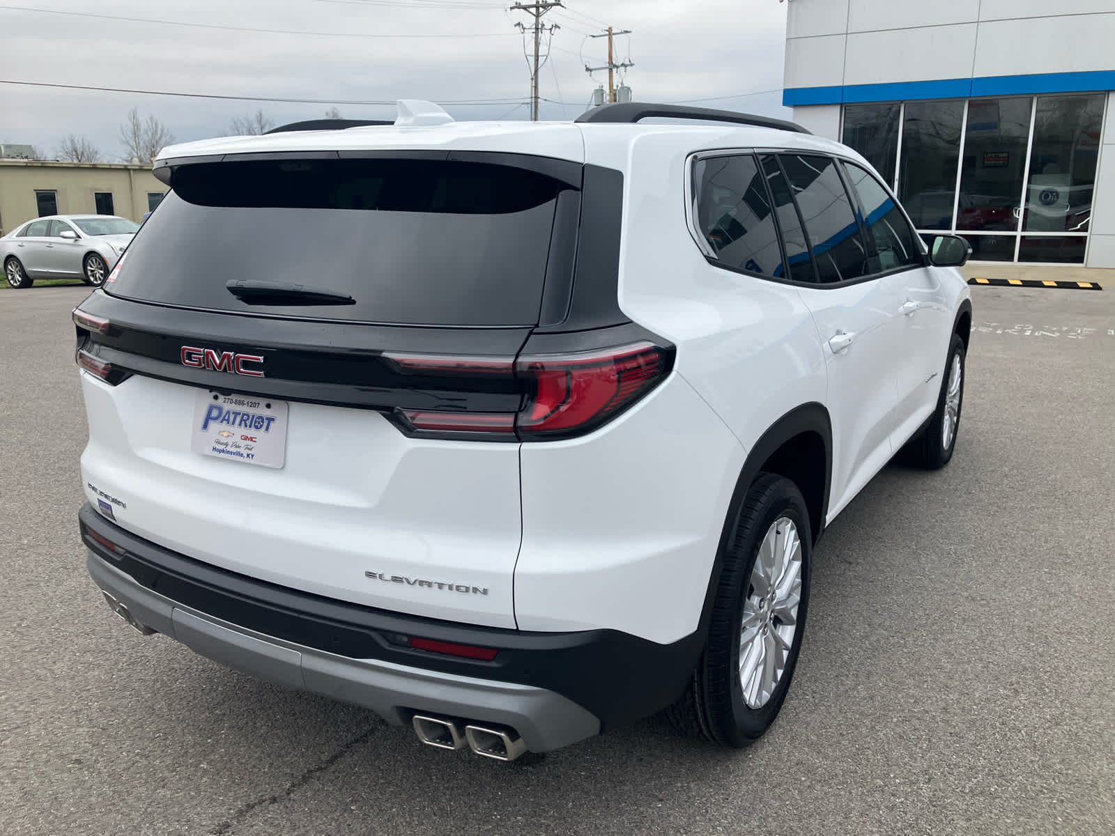 2026 GMC Acadia Elevation