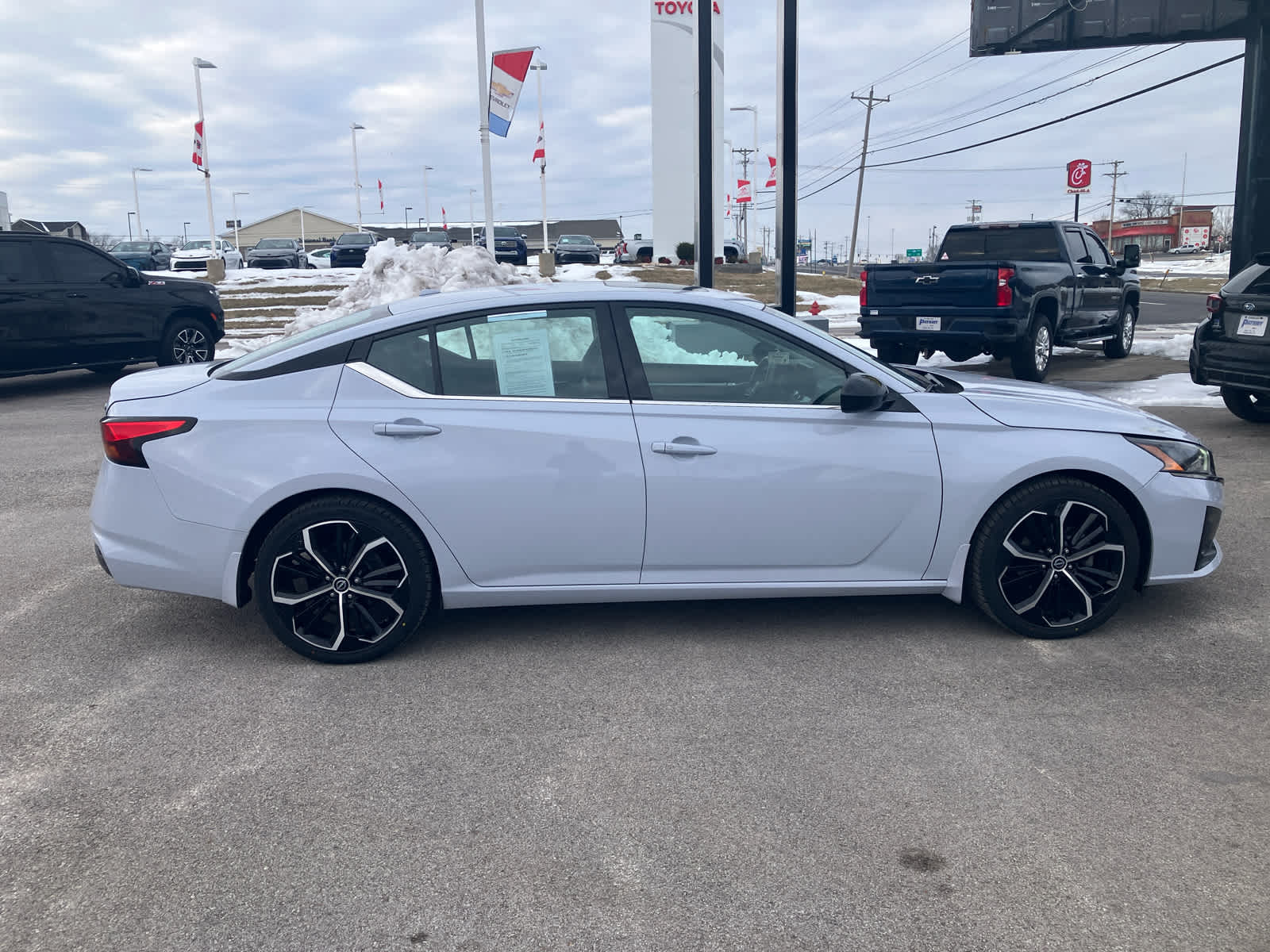 2023 Nissan Altima 2.5 SR