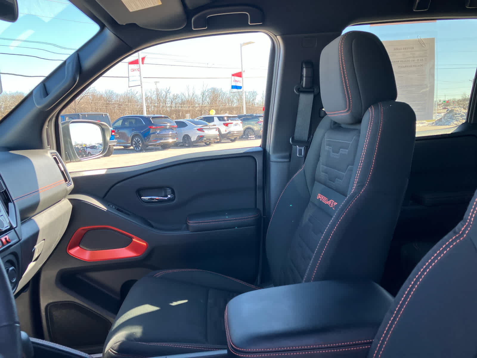 2025 Nissan Frontier PRO-4X