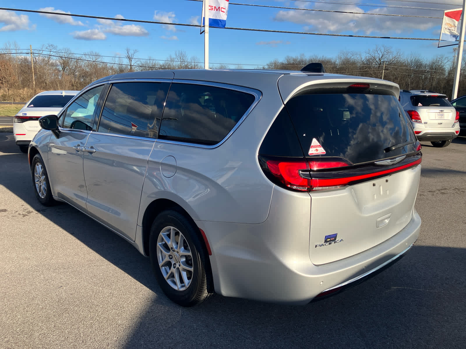 2024 Chrysler Pacifica Touring L