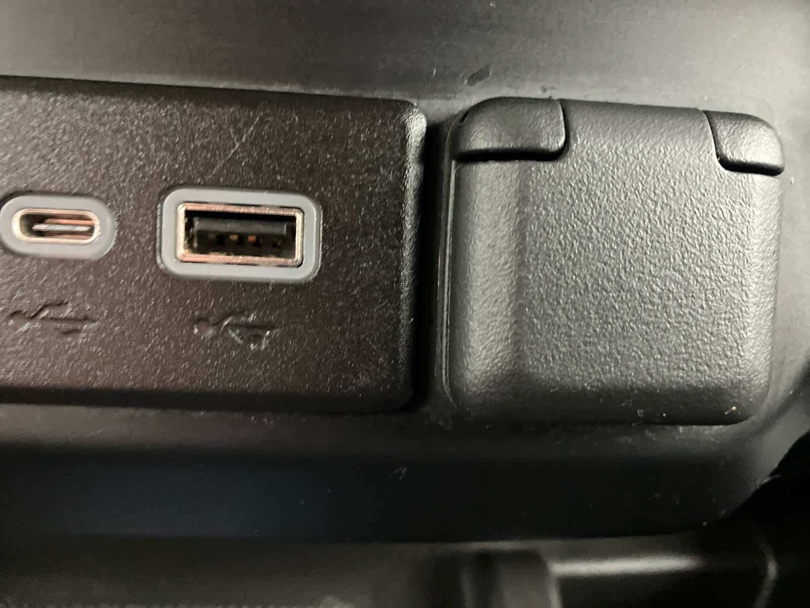 2022 Chevrolet Silverado 3500 HD High Country