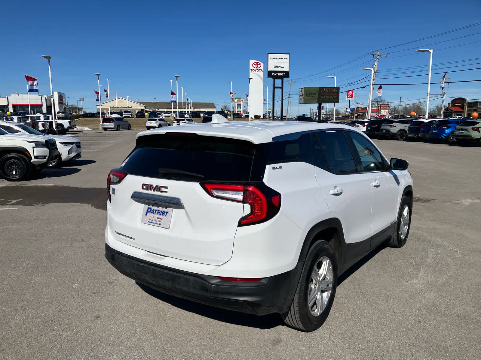 2024 GMC Terrain SLE