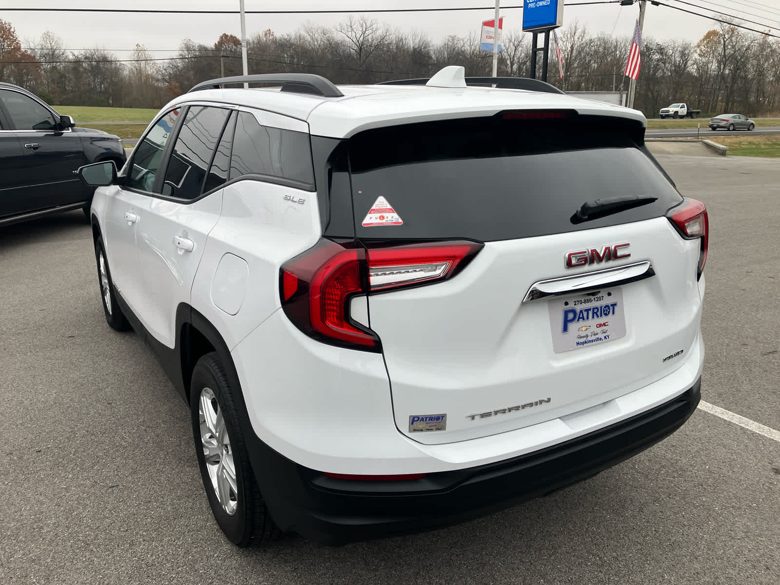 2022 GMC Terrain SLE