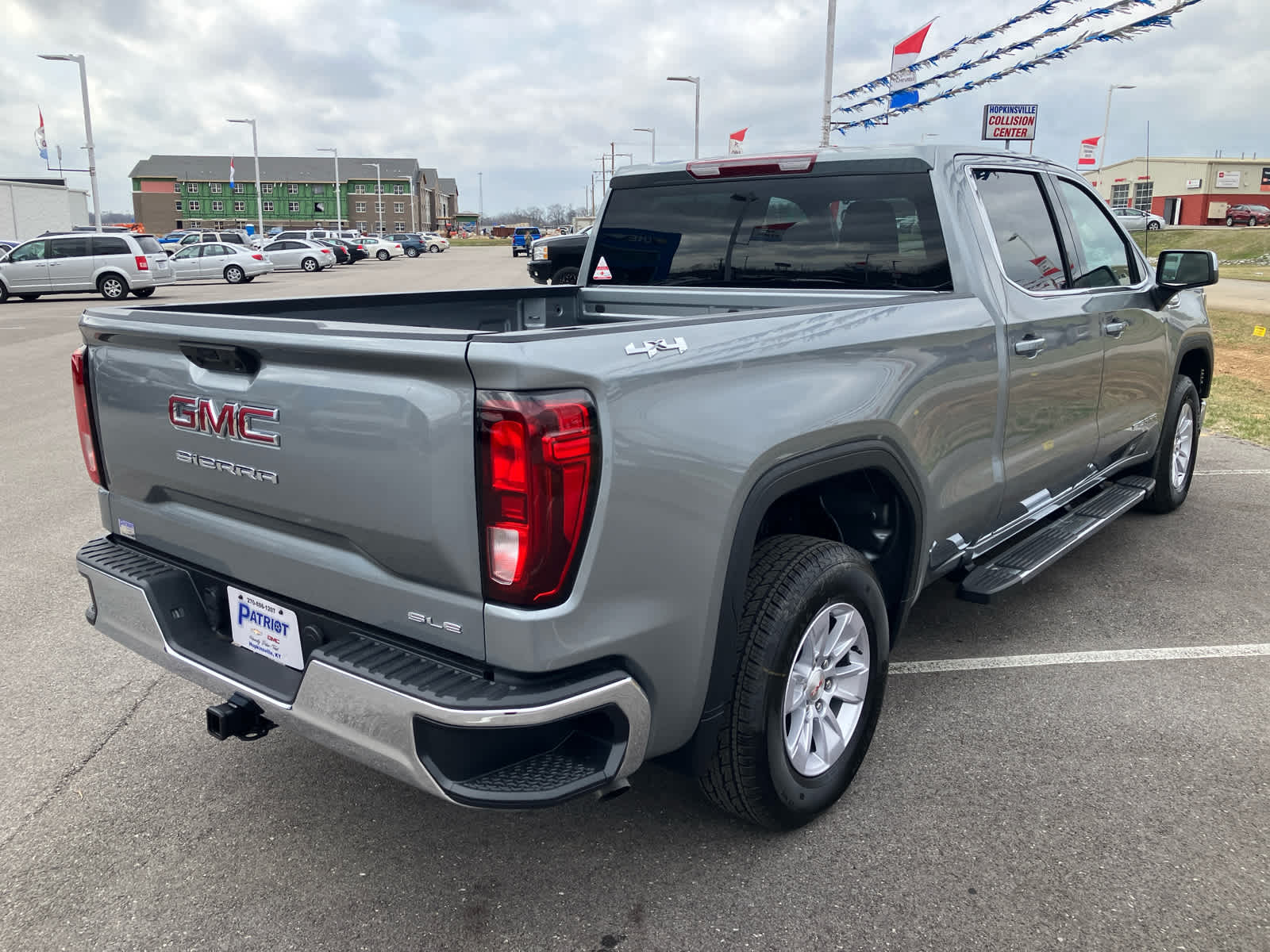 2026 GMC Sierra 1500 SLE