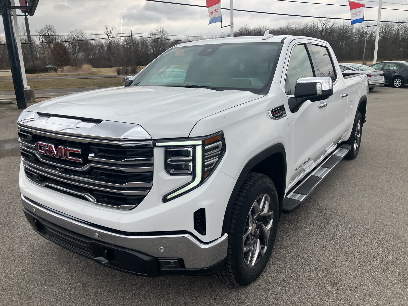 2026 GMC Sierra 1500 SLT