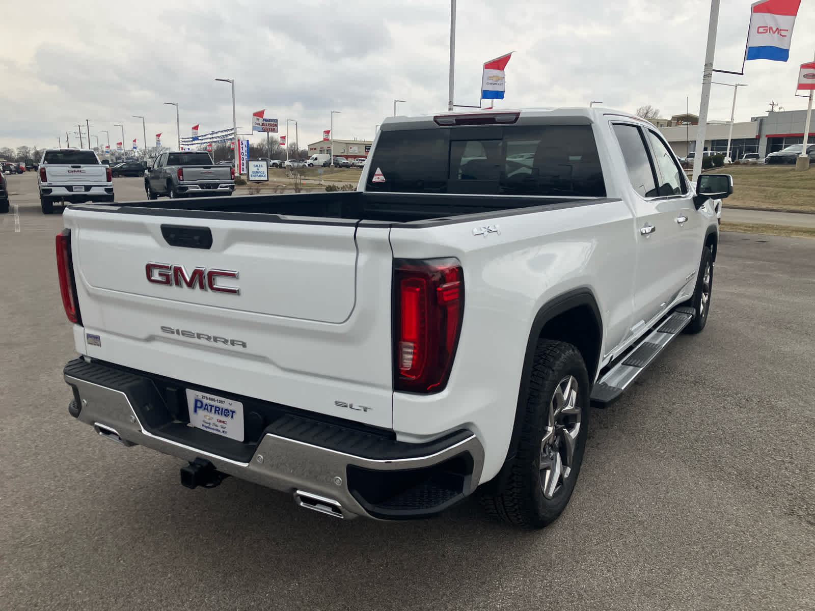 2026 GMC Sierra 1500 SLT