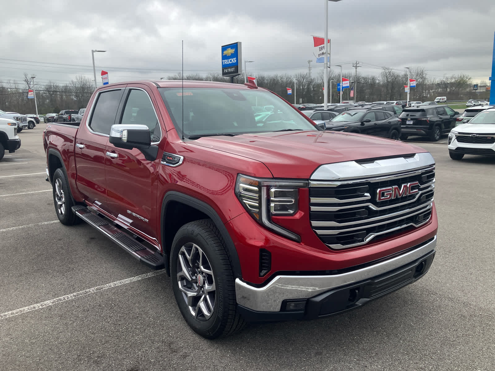 2026 GMC Sierra 1500 SLT