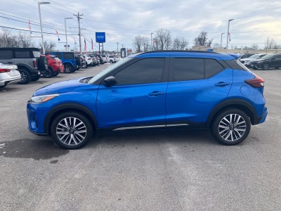 2024 Nissan Kicks SR