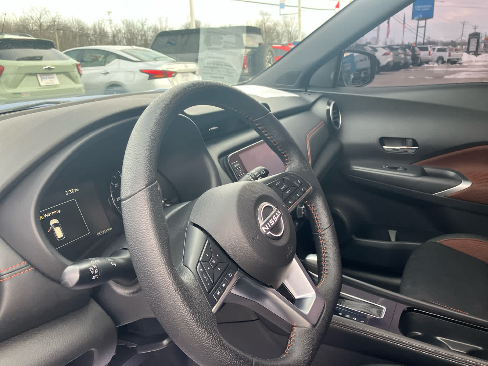 2024 Nissan Kicks SR