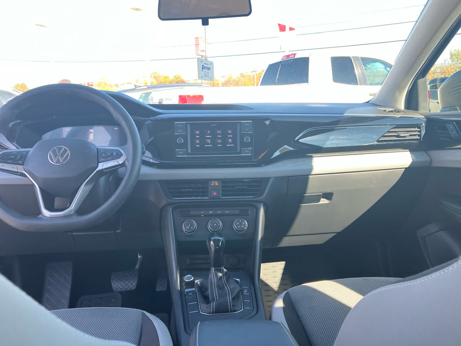 2022 Volkswagen Taos S