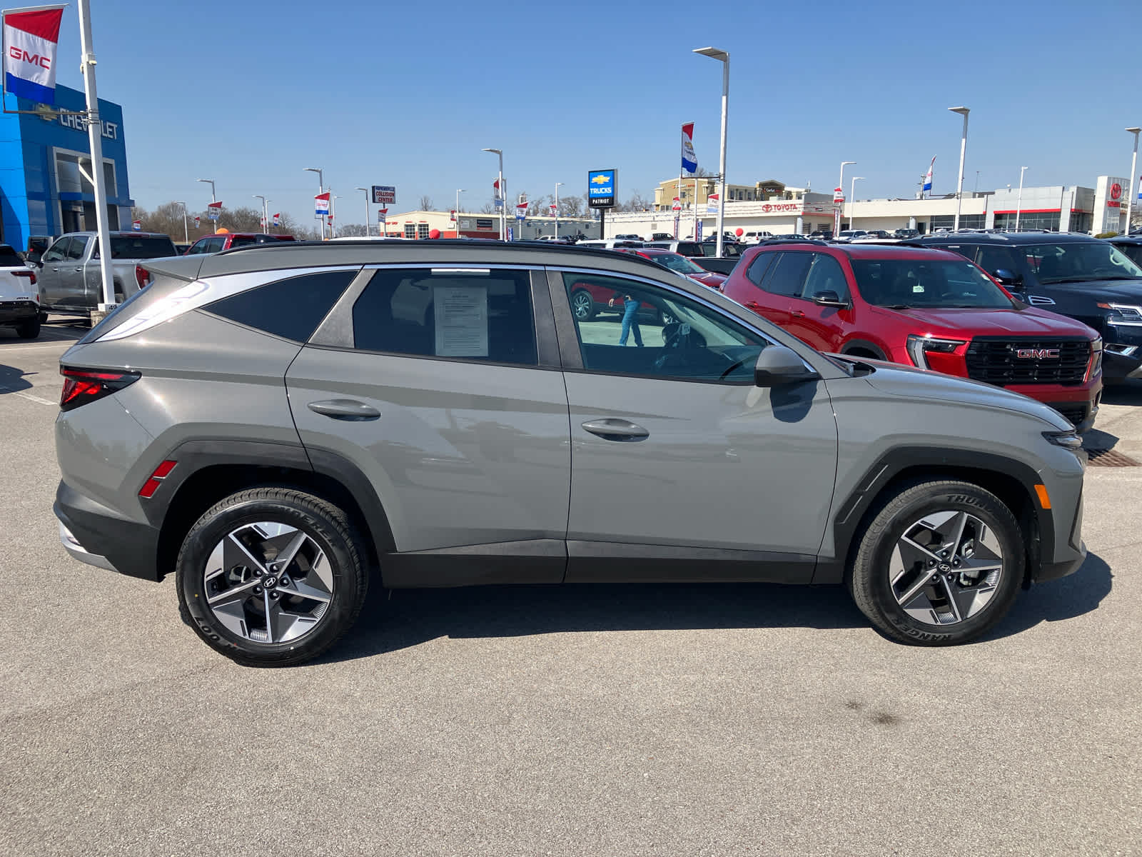 2025 Hyundai Tucson SEL