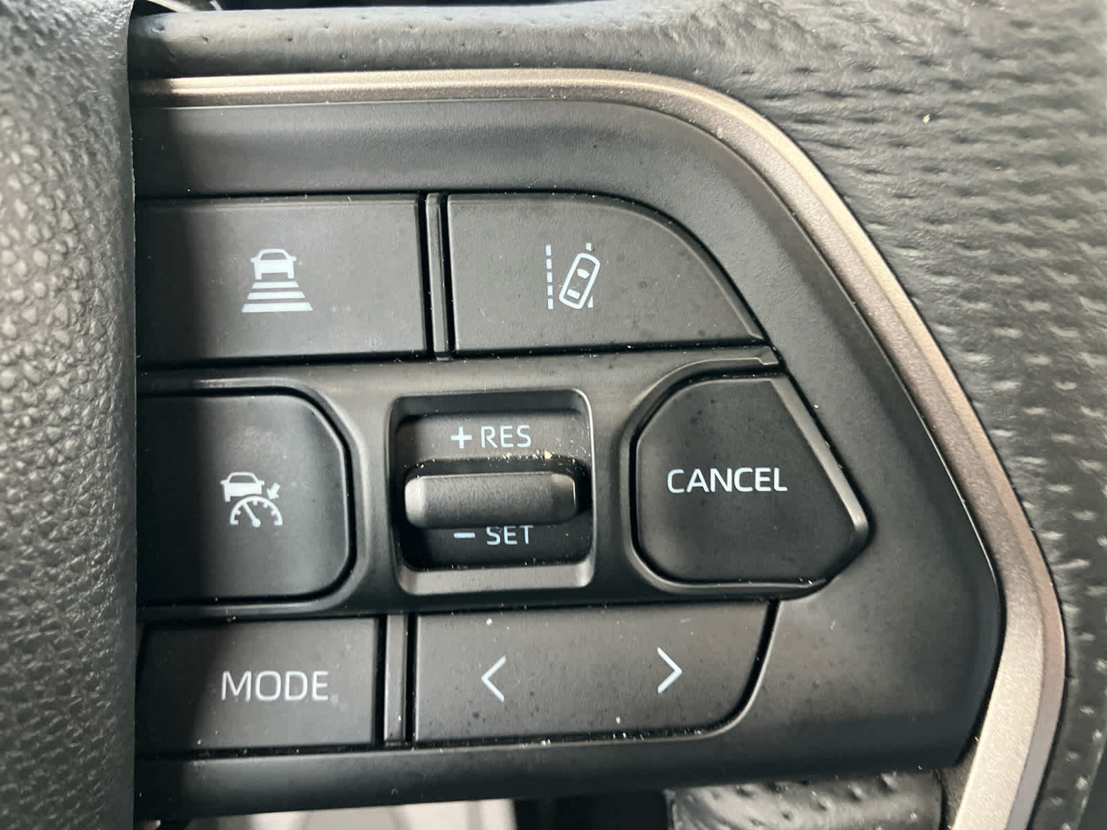 2025 Toyota Sequoia SR5