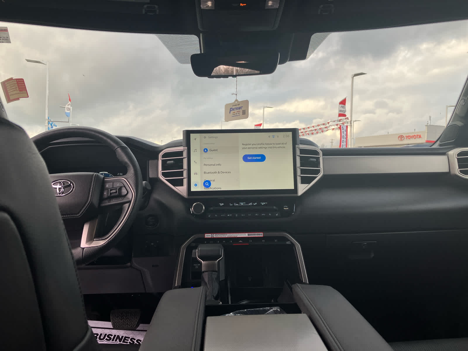 2025 Toyota Sequoia SR5