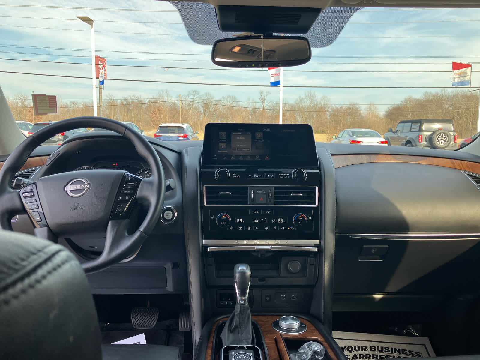 2024 Nissan Armada SL