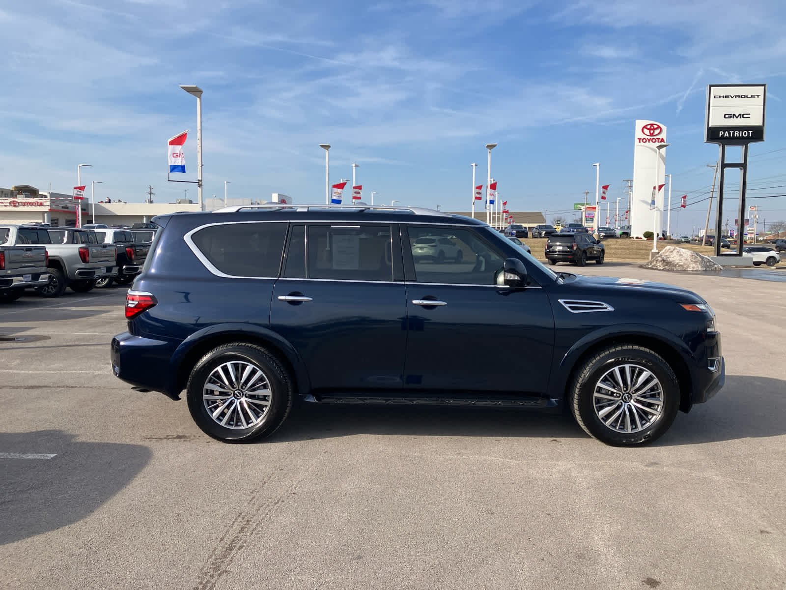 2024 Nissan Armada SL