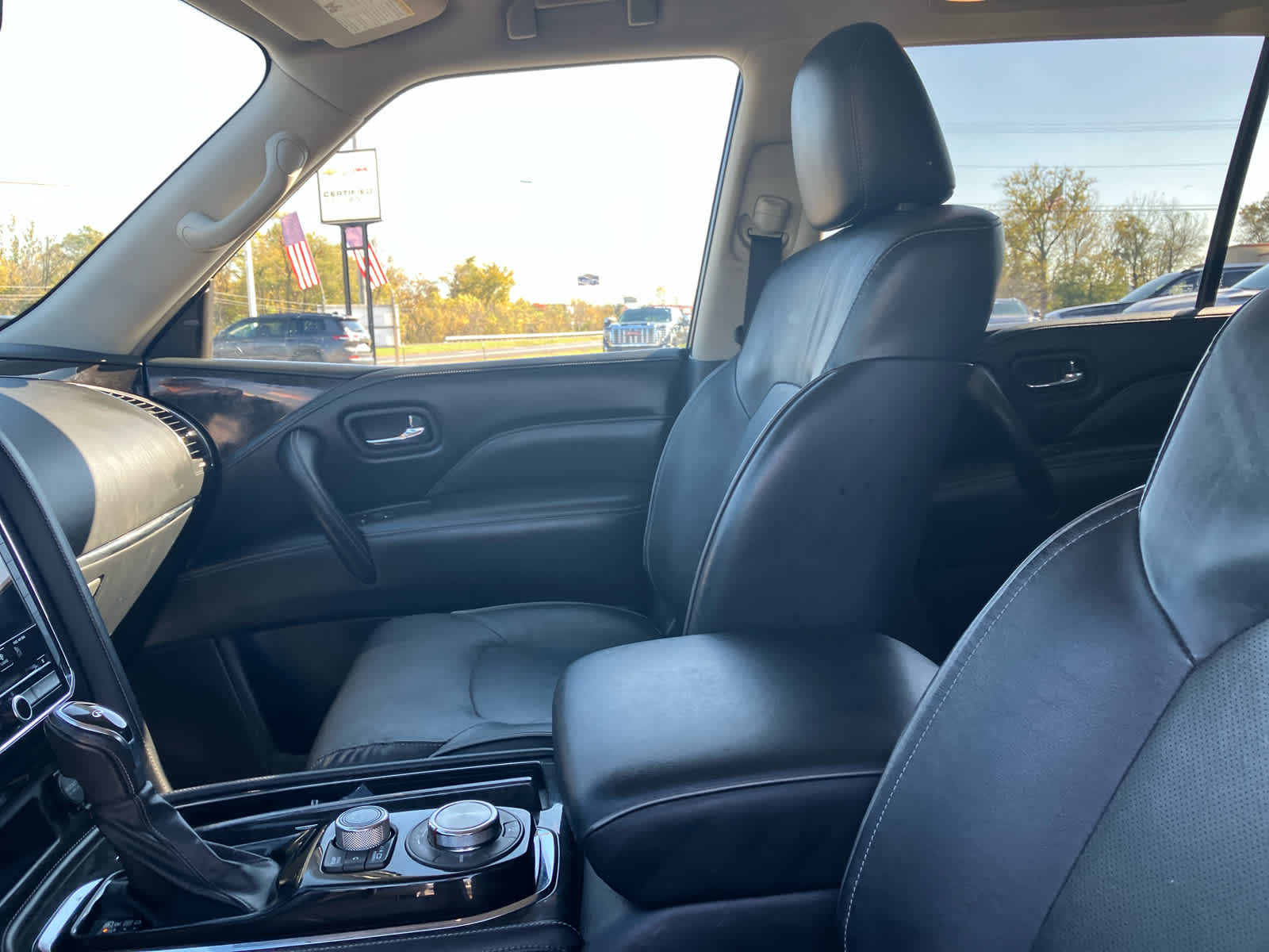 2020 INFINITI QX80 LUXE