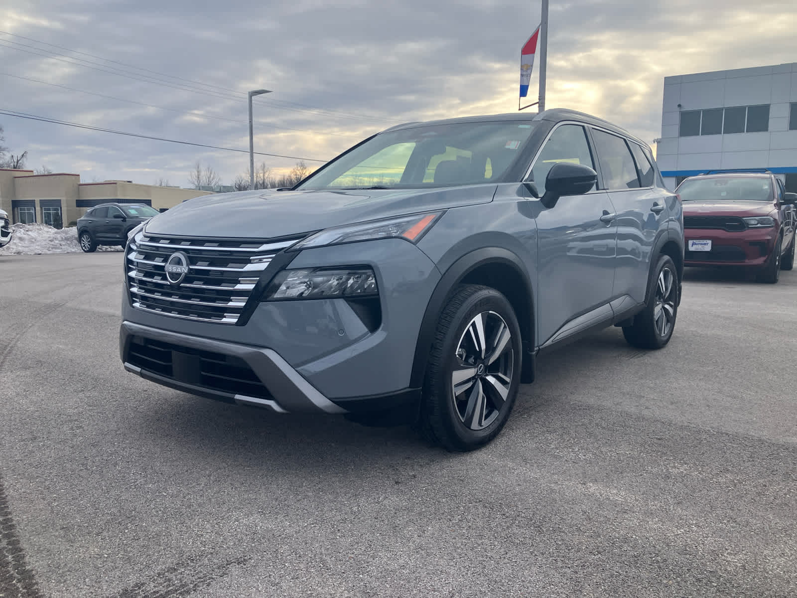 2024 Nissan Rogue SL