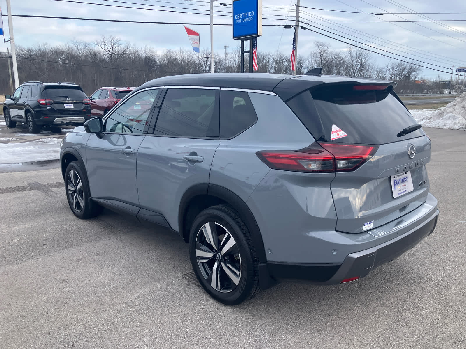 2024 Nissan Rogue SL