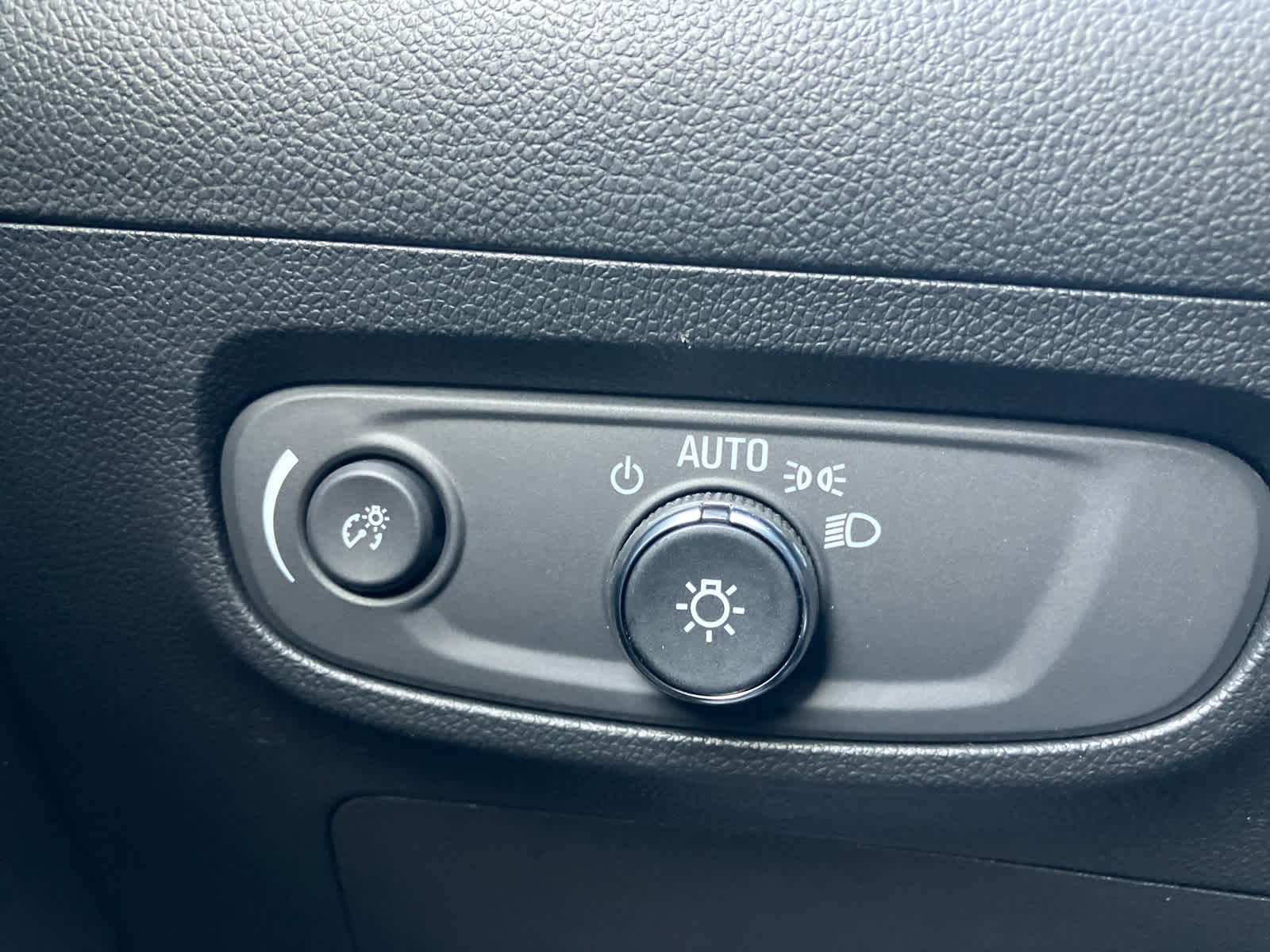 2025 Buick Encore GX Avenir