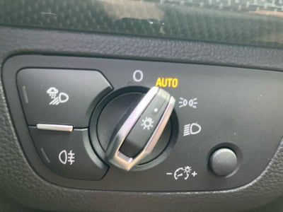 2022 Audi SQ5 Premium Plus