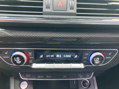 2022 Audi SQ5 Premium Plus