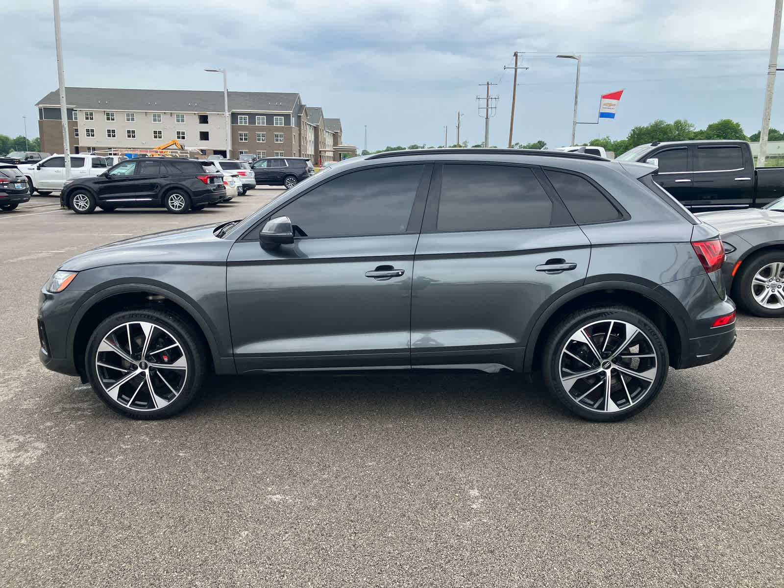 2022 Audi SQ5 Premium Plus