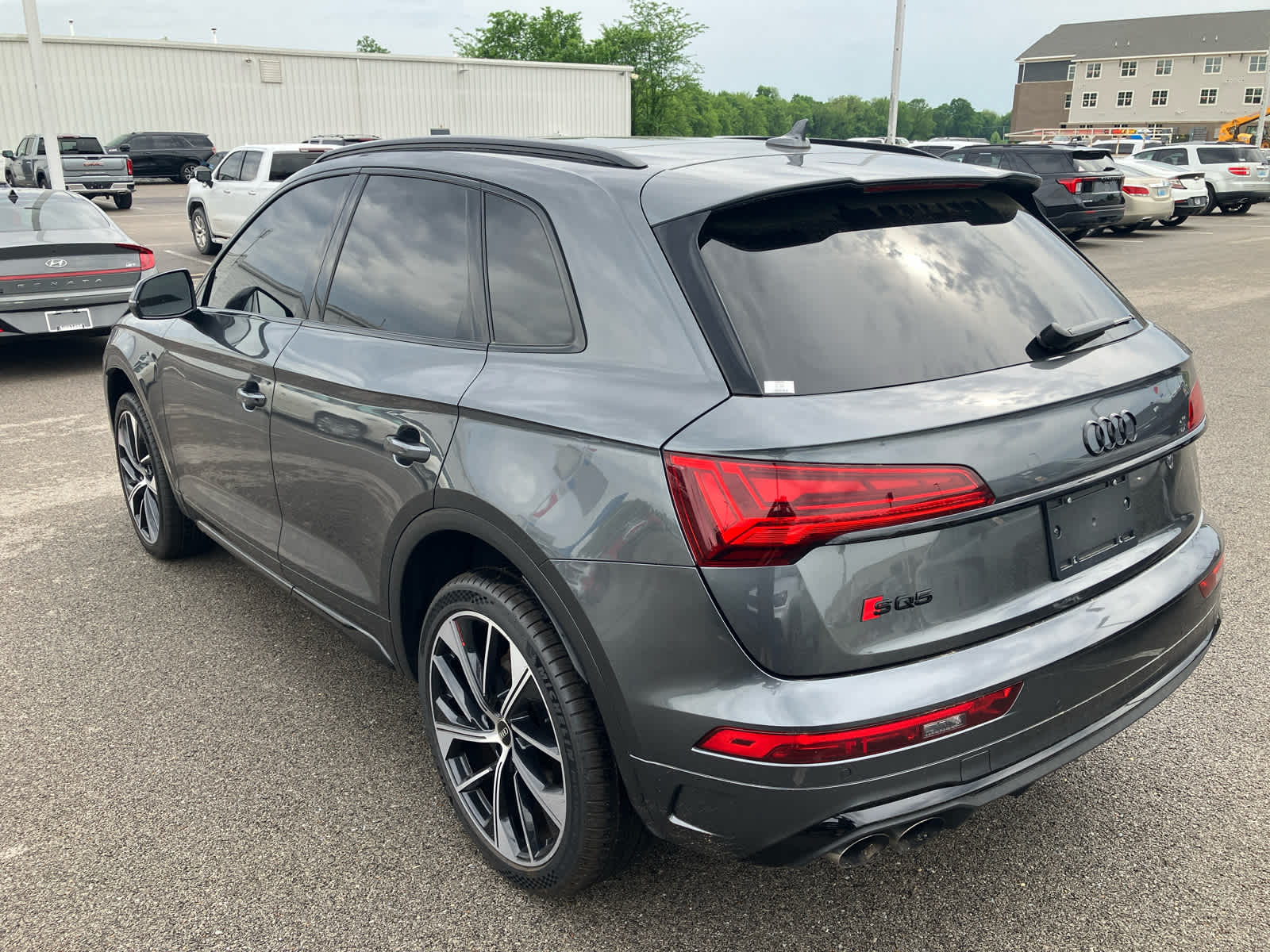 2022 Audi SQ5 Premium Plus