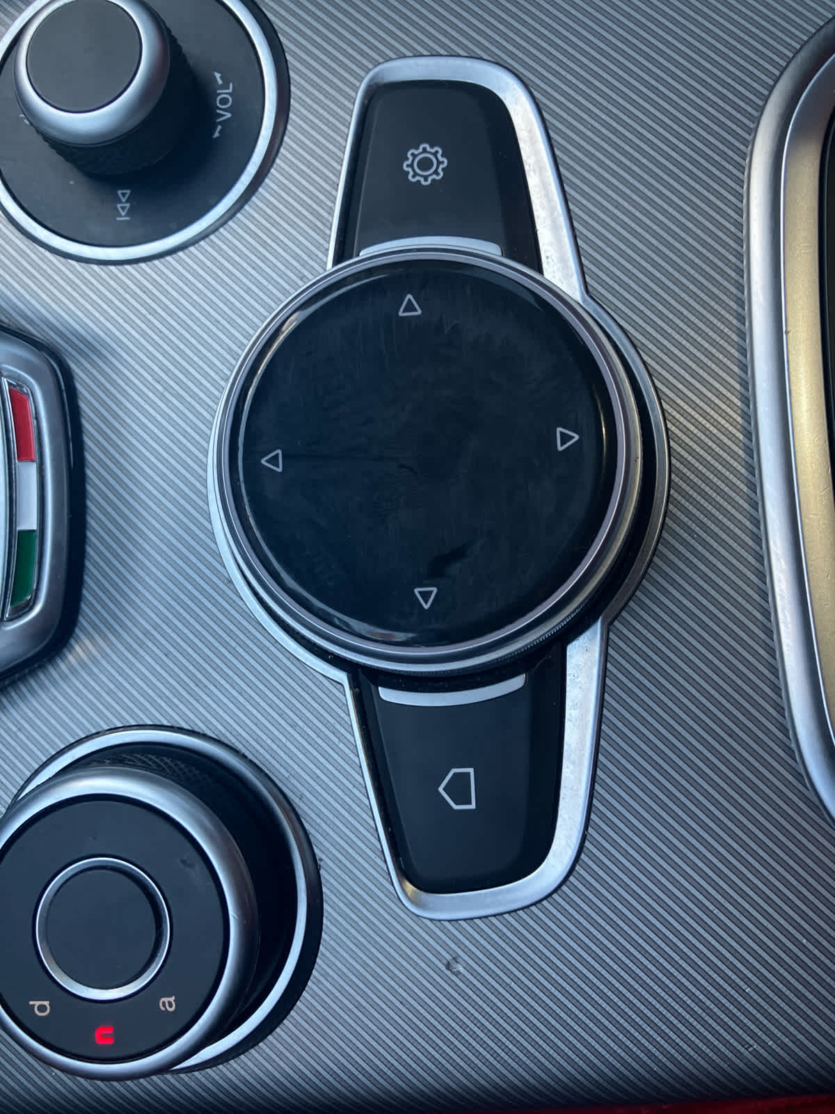 2024 Alfa Romeo Giulia Ti